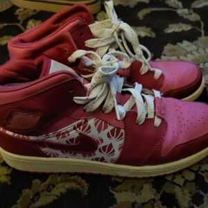 Nike Women Pink High-Top Nike Sneakers